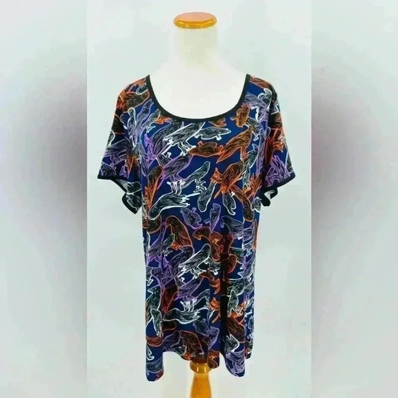 LuLaRoe Classic Halloween Raven Multi-Color Tee Shirt, 2XL - Picture 1 of 7
